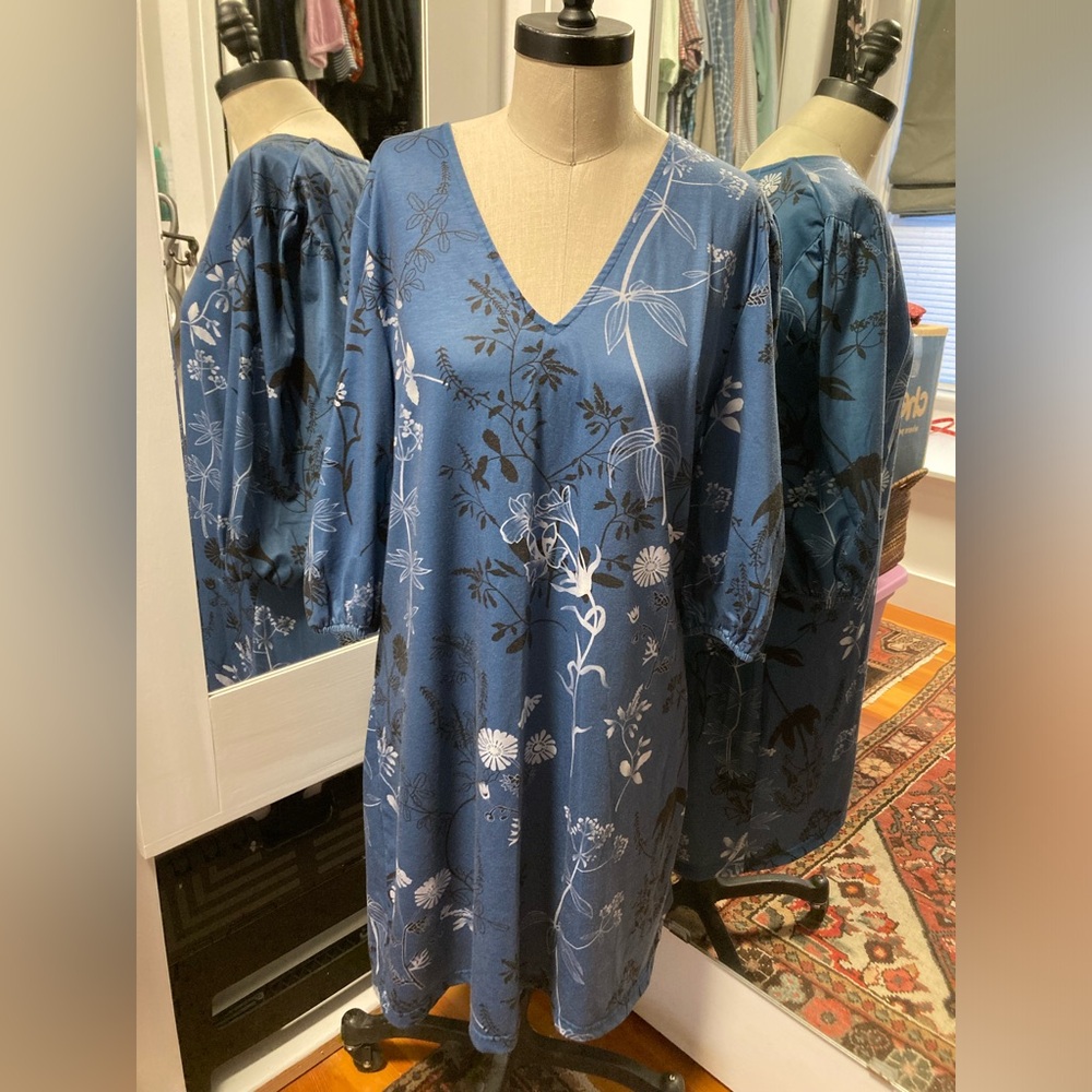 Brand Unknown, 3/4 Sleeve Muted Blue Floral Print Dress, Size Large
